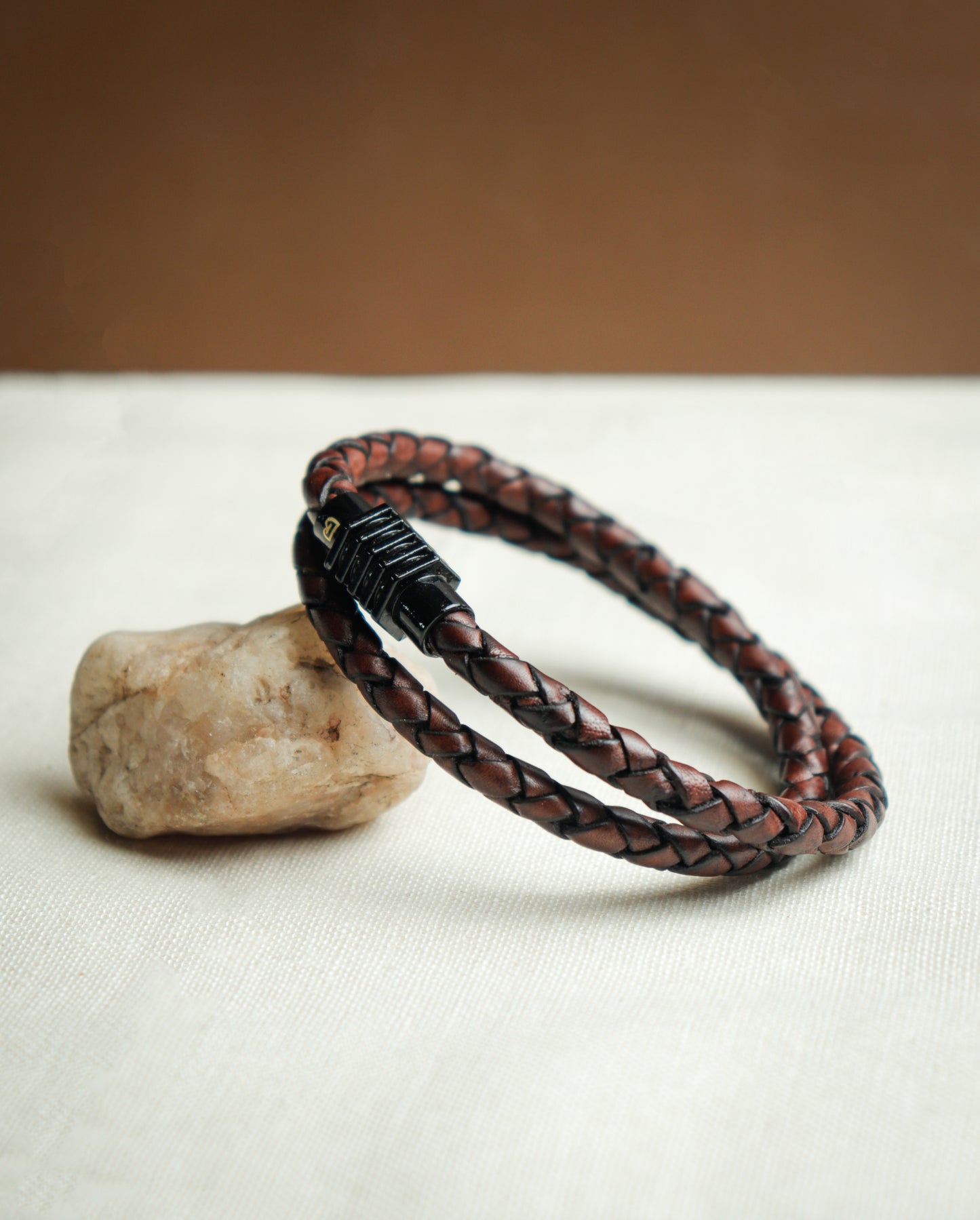 Eternity Looped Brown Leather Bracelet with Magsnap
