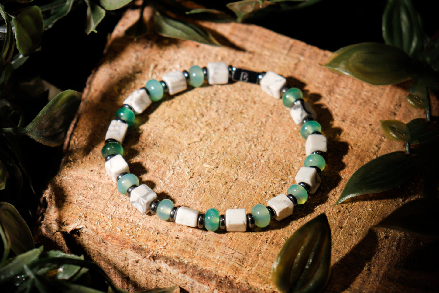 Natural Howlite & Green Jade Bracelet