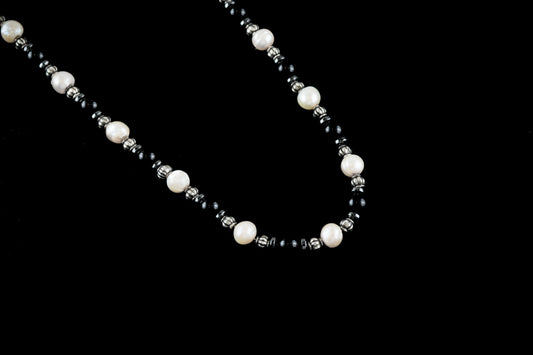Black Onyx Natural Stone & Sea Pearl Necklace