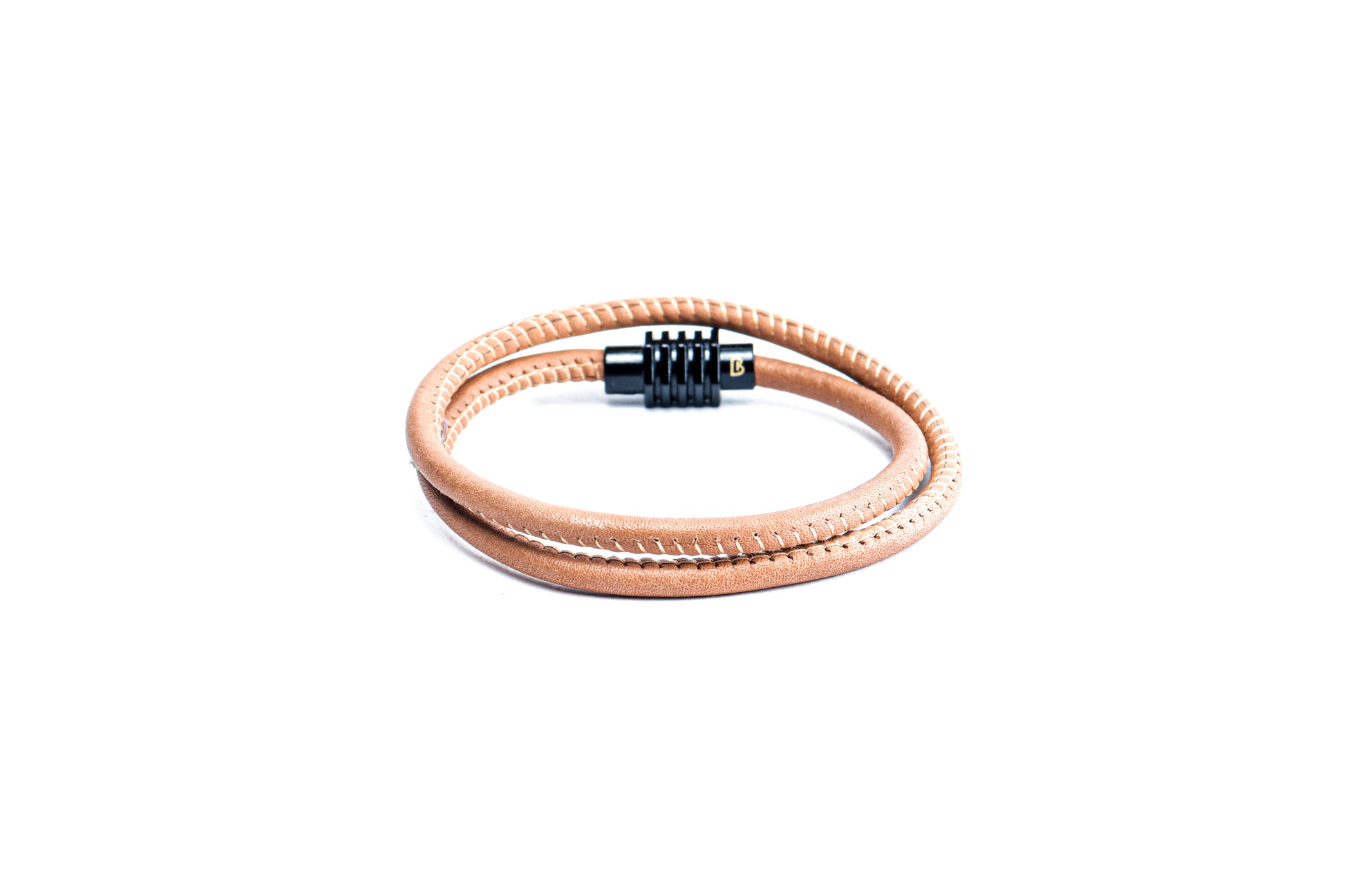 Eternity Looped Napa Leather Bracelet with Magsnap