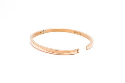 Obsidian Curve (Rose Gold Toned) Metal Bracelet